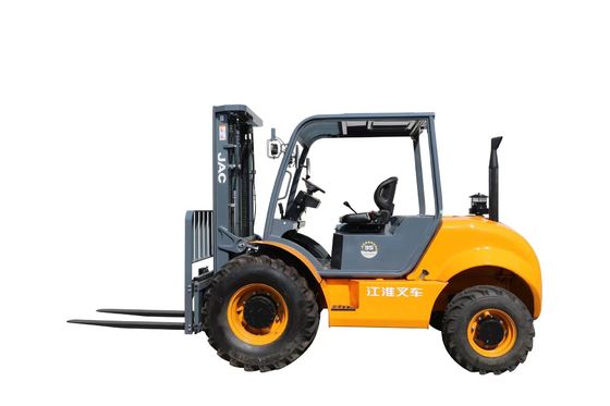 Συμπαγής εξοπλισμός χειρισμού υλικού δύο Forklift εκτάσεων ροδών τραχύς φορτηγών